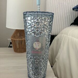 New Cinderella 75th anniversary Starbucks tumbler with glass slipper straw cover